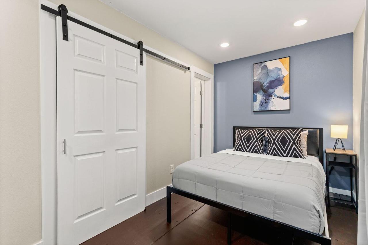 Divine Cargo Apartamento San Antonio Exterior foto